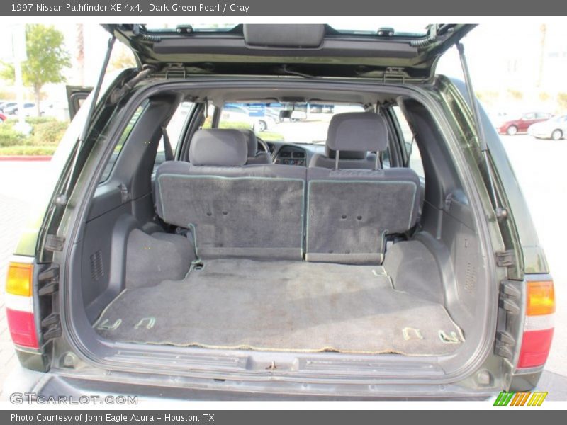 Dark Green Pearl / Gray 1997 Nissan Pathfinder XE 4x4