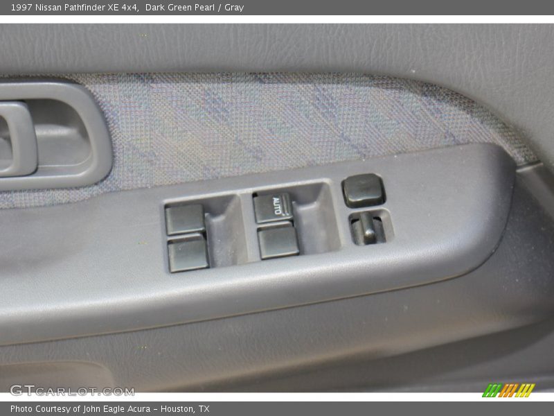 Dark Green Pearl / Gray 1997 Nissan Pathfinder XE 4x4