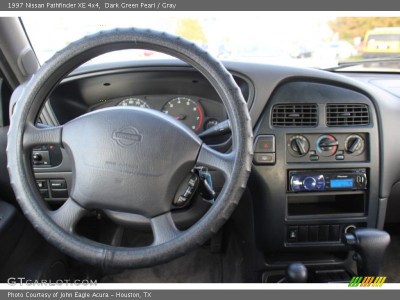 Dark Green Pearl / Gray 1997 Nissan Pathfinder XE 4x4