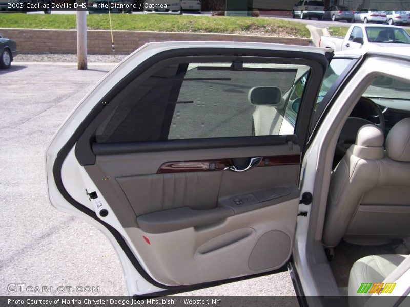 White Diamond / Oatmeal 2003 Cadillac DeVille DHS