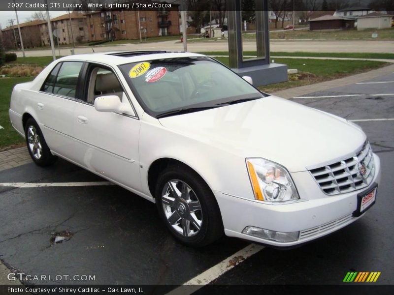 White Lightning / Shale/Cocoa 2007 Cadillac DTS Luxury