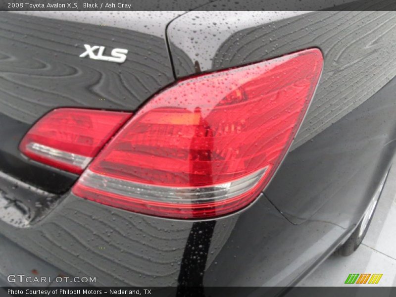 Black / Ash Gray 2008 Toyota Avalon XLS