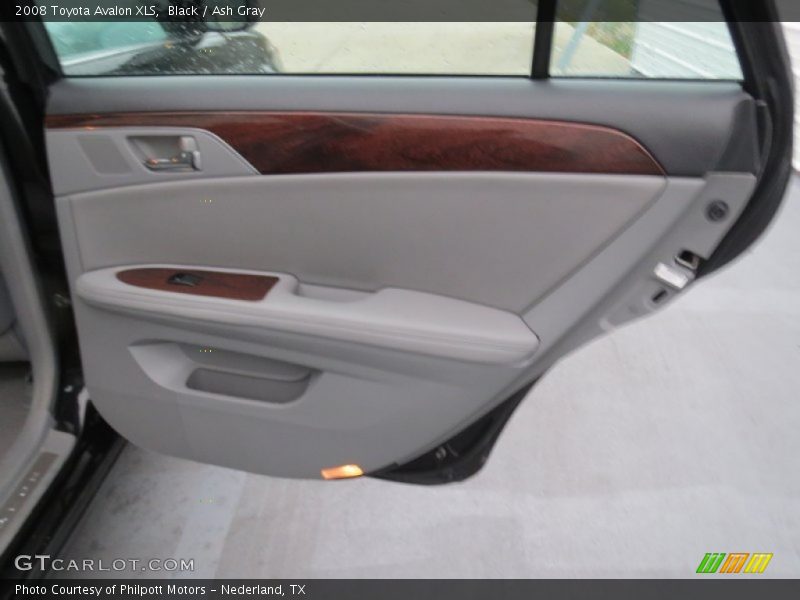 Black / Ash Gray 2008 Toyota Avalon XLS