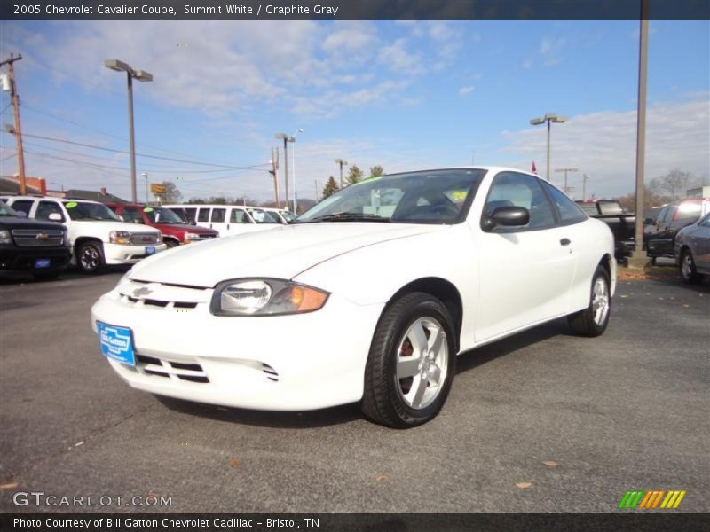 Summit White / Graphite Gray 2005 Chevrolet Cavalier Coupe