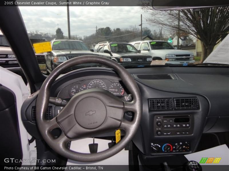 Summit White / Graphite Gray 2005 Chevrolet Cavalier Coupe