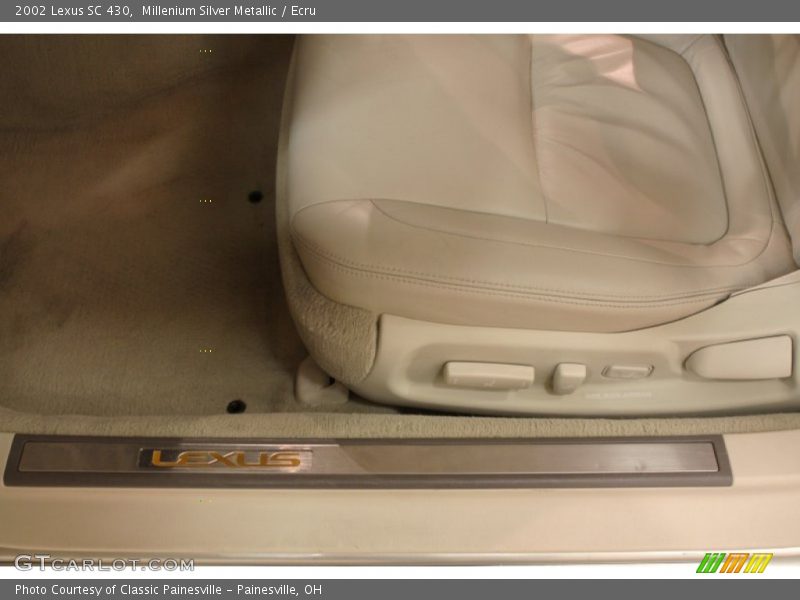 Millenium Silver Metallic / Ecru 2002 Lexus SC 430