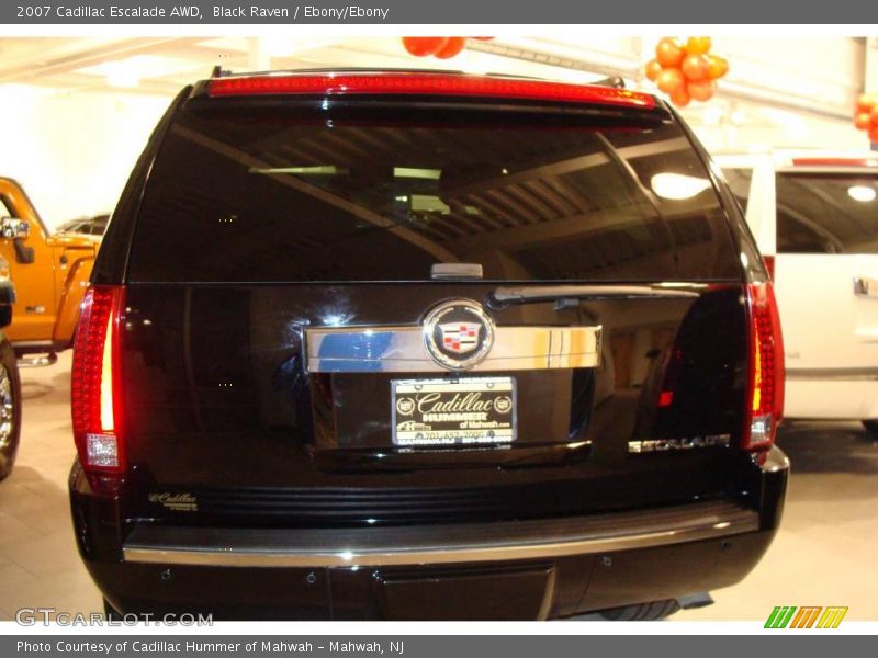 Black Raven / Ebony/Ebony 2007 Cadillac Escalade AWD