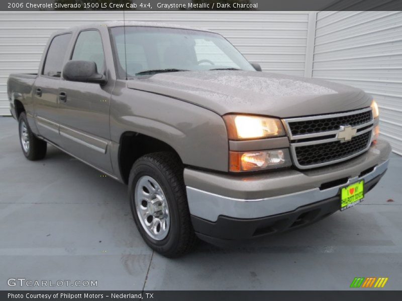 Graystone Metallic / Dark Charcoal 2006 Chevrolet Silverado 1500 LS Crew Cab 4x4