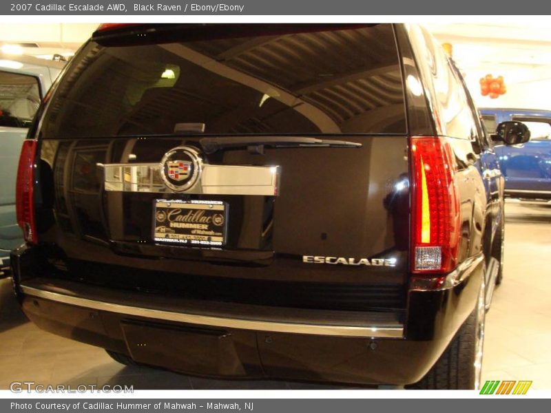 Black Raven / Ebony/Ebony 2007 Cadillac Escalade AWD
