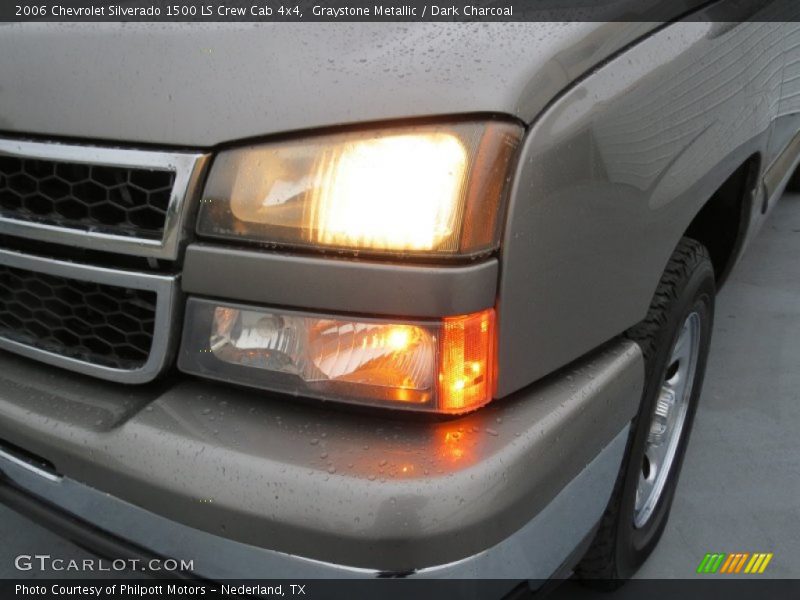 Graystone Metallic / Dark Charcoal 2006 Chevrolet Silverado 1500 LS Crew Cab 4x4