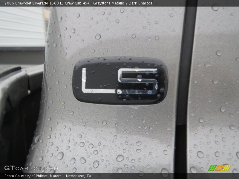 Graystone Metallic / Dark Charcoal 2006 Chevrolet Silverado 1500 LS Crew Cab 4x4