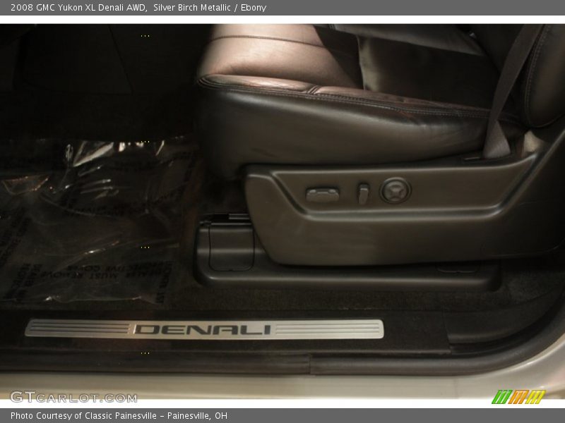 Silver Birch Metallic / Ebony 2008 GMC Yukon XL Denali AWD