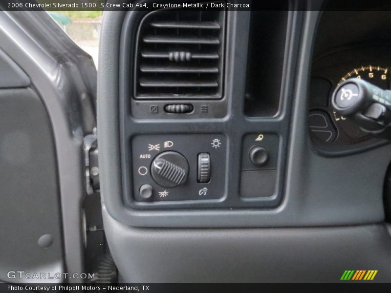 Graystone Metallic / Dark Charcoal 2006 Chevrolet Silverado 1500 LS Crew Cab 4x4