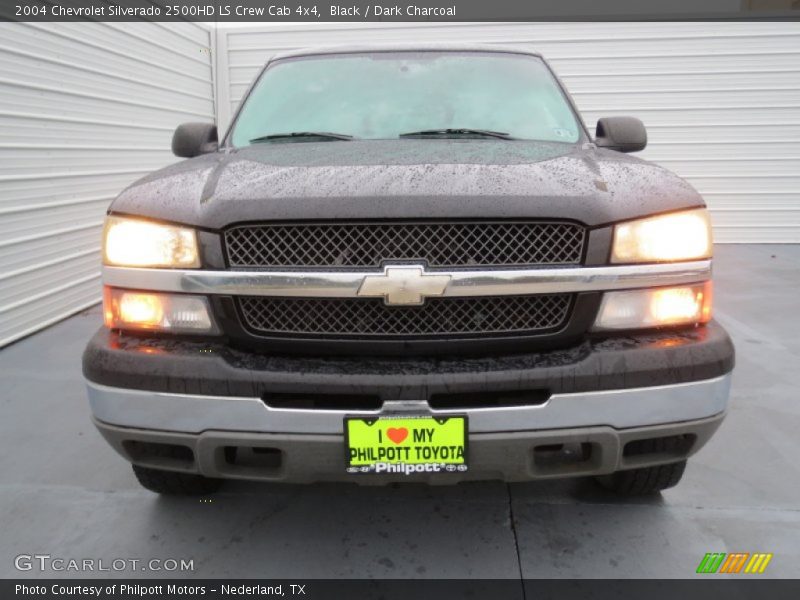Black / Dark Charcoal 2004 Chevrolet Silverado 2500HD LS Crew Cab 4x4