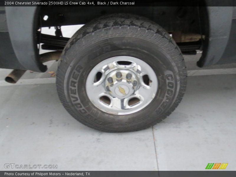 Black / Dark Charcoal 2004 Chevrolet Silverado 2500HD LS Crew Cab 4x4