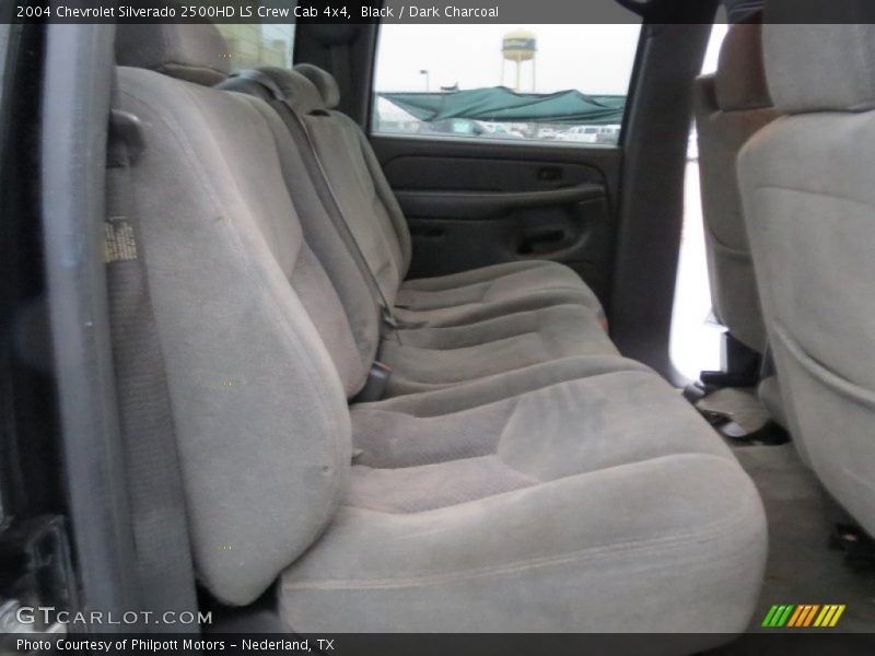 Black / Dark Charcoal 2004 Chevrolet Silverado 2500HD LS Crew Cab 4x4