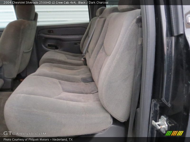 Black / Dark Charcoal 2004 Chevrolet Silverado 2500HD LS Crew Cab 4x4
