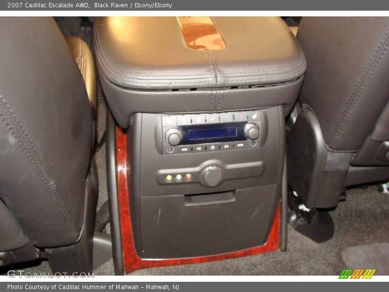 Black Raven / Ebony/Ebony 2007 Cadillac Escalade AWD