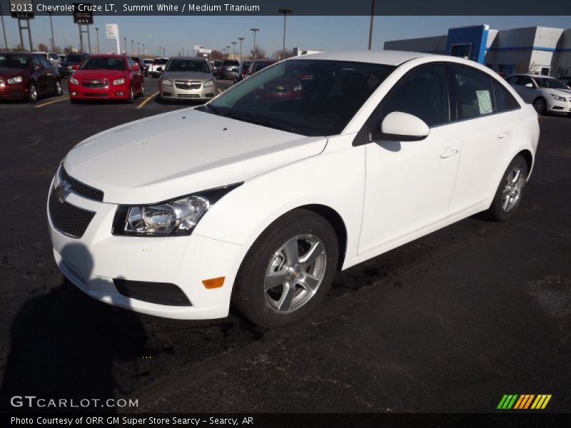 Summit White / Medium Titanium 2013 Chevrolet Cruze LT