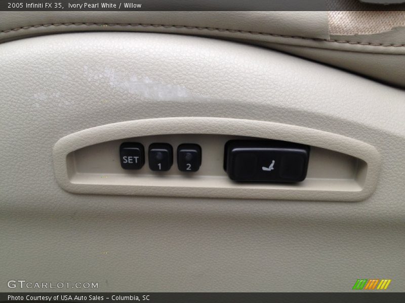 Controls of 2005 FX 35