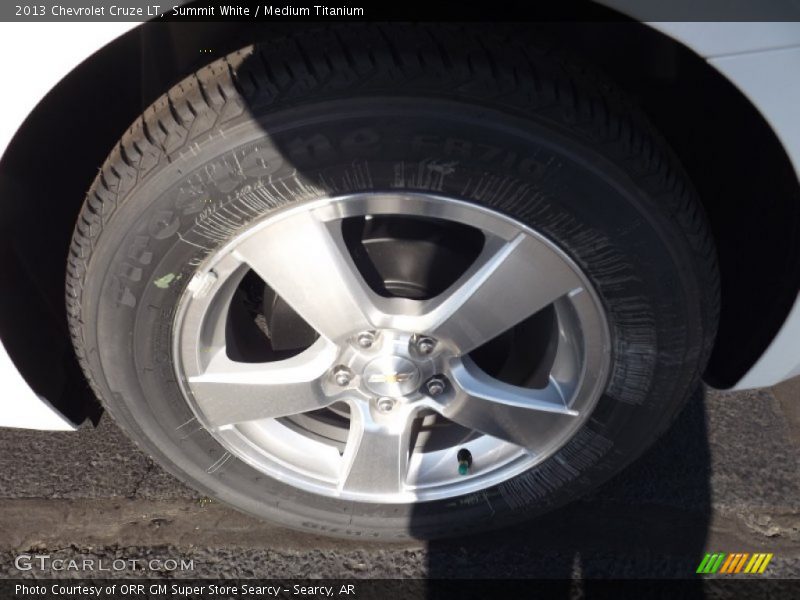 Summit White / Medium Titanium 2013 Chevrolet Cruze LT