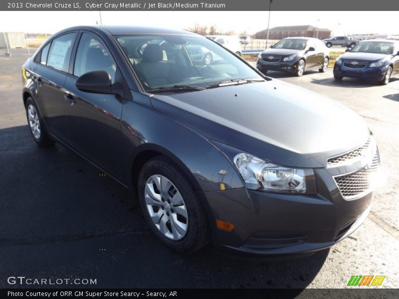 Cyber Gray Metallic / Jet Black/Medium Titanium 2013 Chevrolet Cruze LS