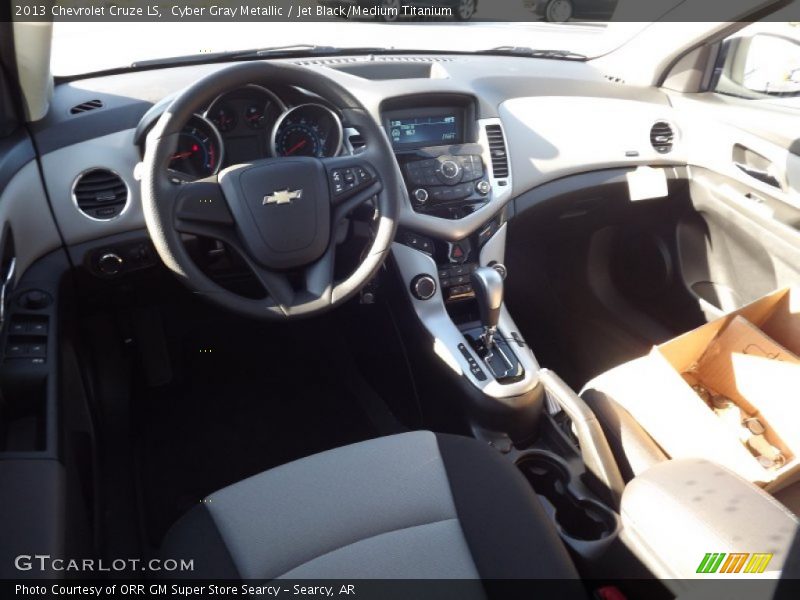 Cyber Gray Metallic / Jet Black/Medium Titanium 2013 Chevrolet Cruze LS
