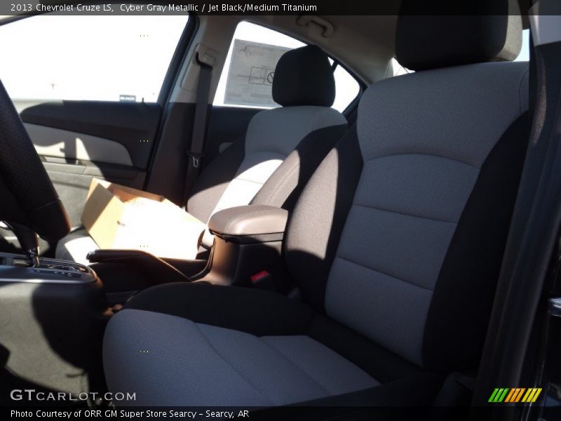 Cyber Gray Metallic / Jet Black/Medium Titanium 2013 Chevrolet Cruze LS