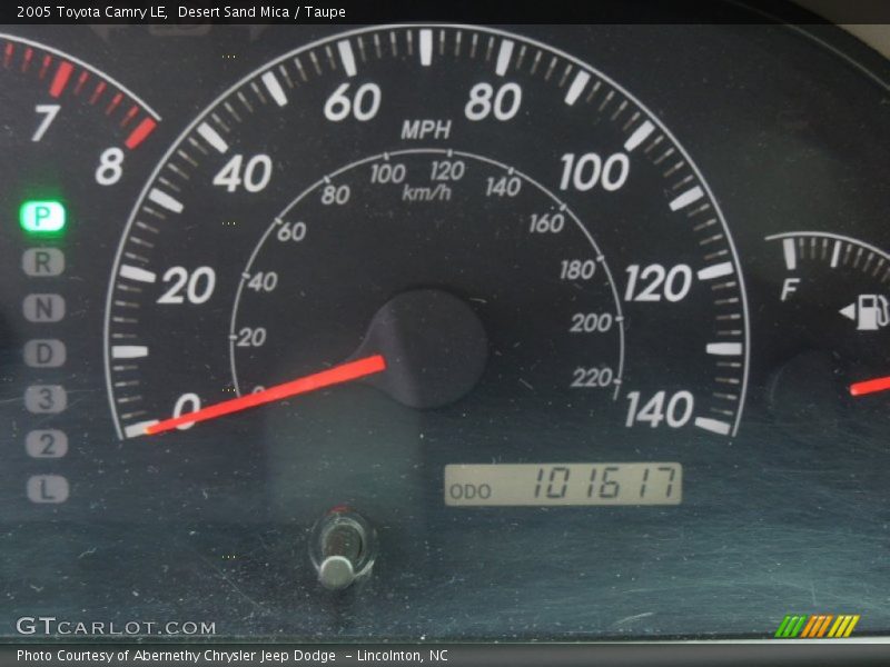 Desert Sand Mica / Taupe 2005 Toyota Camry LE