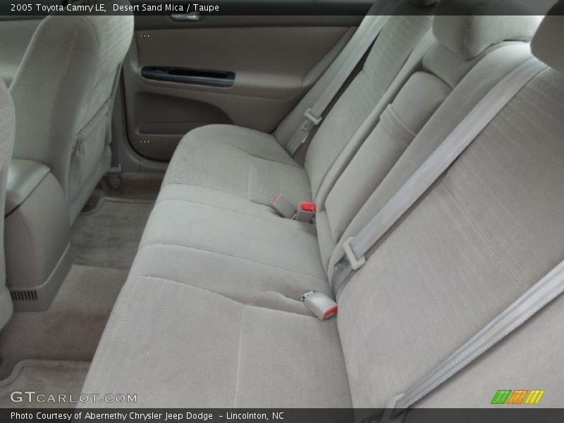 Desert Sand Mica / Taupe 2005 Toyota Camry LE