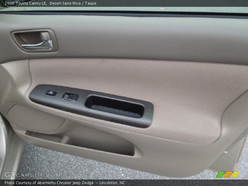 Desert Sand Mica / Taupe 2005 Toyota Camry LE