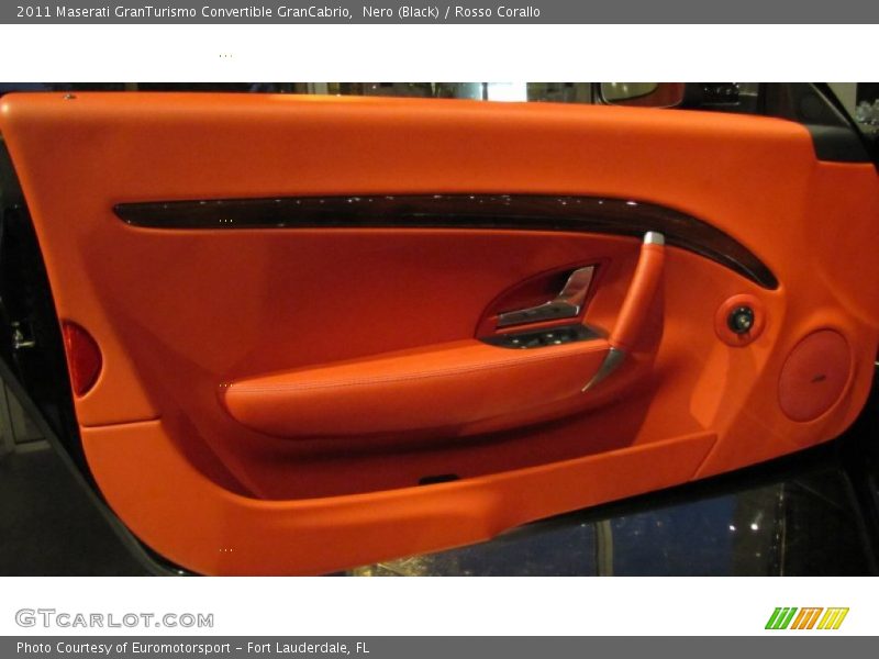 Door Panel of 2011 GranTurismo Convertible GranCabrio