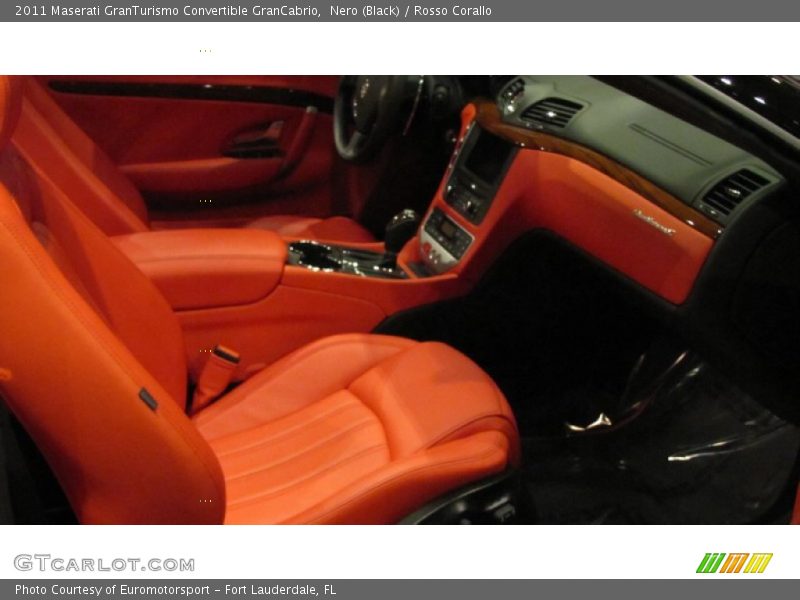 Nero (Black) / Rosso Corallo 2011 Maserati GranTurismo Convertible GranCabrio