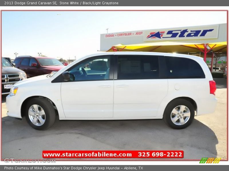 Stone White / Black/Light Graystone 2013 Dodge Grand Caravan SE