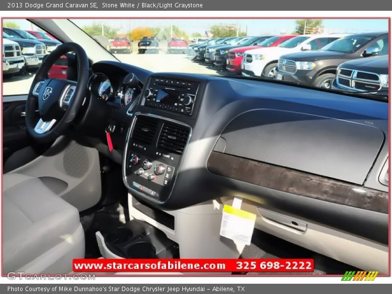 Stone White / Black/Light Graystone 2013 Dodge Grand Caravan SE