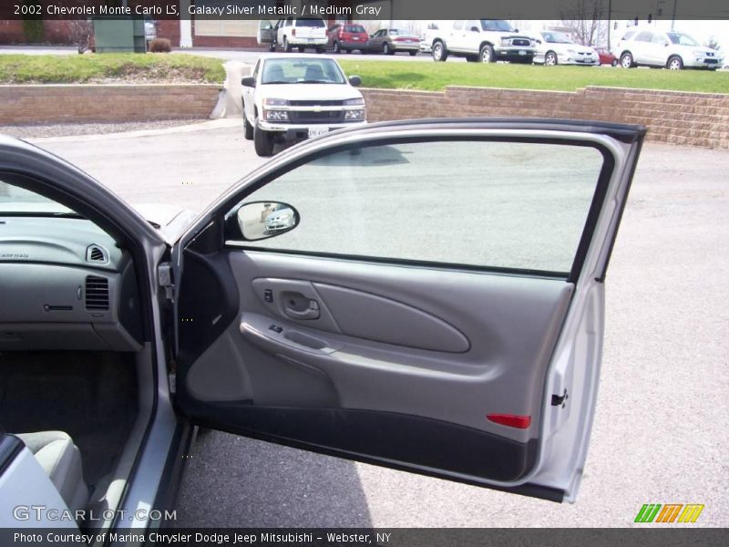 Galaxy Silver Metallic / Medium Gray 2002 Chevrolet Monte Carlo LS