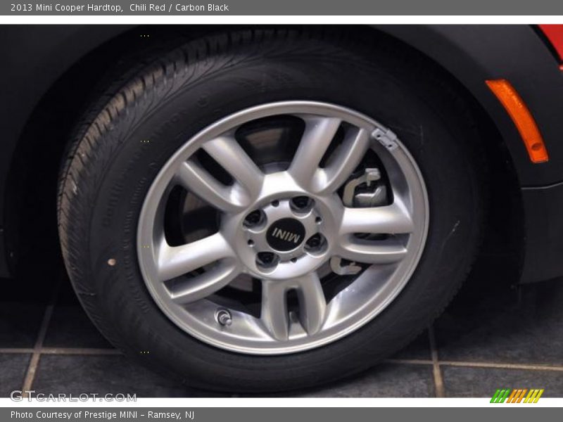 Chili Red / Carbon Black 2013 Mini Cooper Hardtop