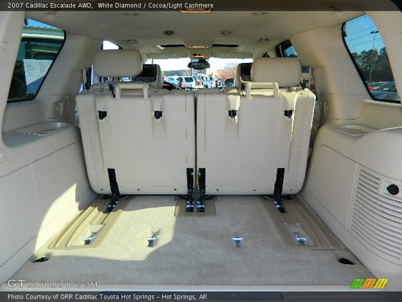 White Diamond / Cocoa/Light Cashmere 2007 Cadillac Escalade AWD