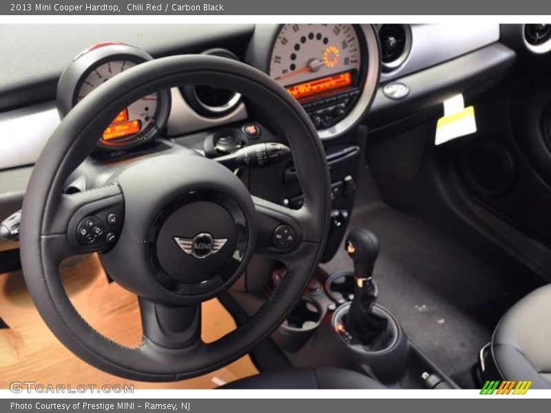 Chili Red / Carbon Black 2013 Mini Cooper Hardtop