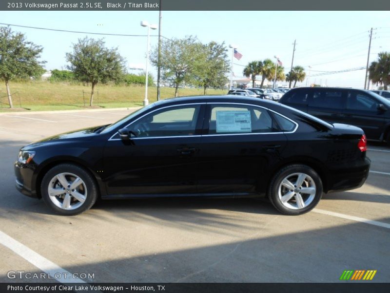 Black / Titan Black 2013 Volkswagen Passat 2.5L SE