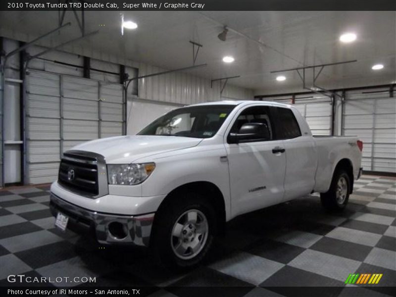 Super White / Graphite Gray 2010 Toyota Tundra TRD Double Cab