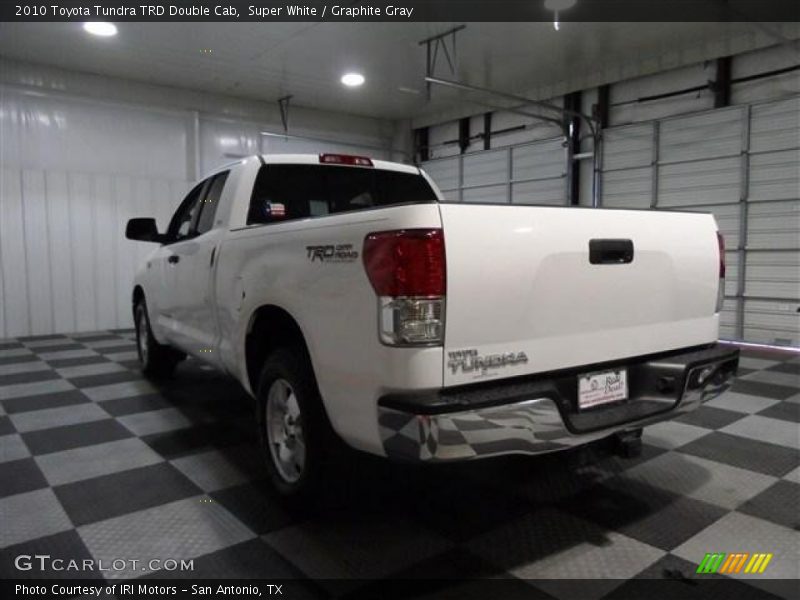 Super White / Graphite Gray 2010 Toyota Tundra TRD Double Cab