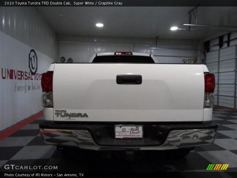 Super White / Graphite Gray 2010 Toyota Tundra TRD Double Cab