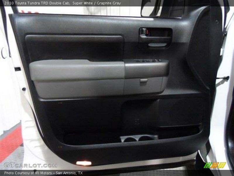Super White / Graphite Gray 2010 Toyota Tundra TRD Double Cab
