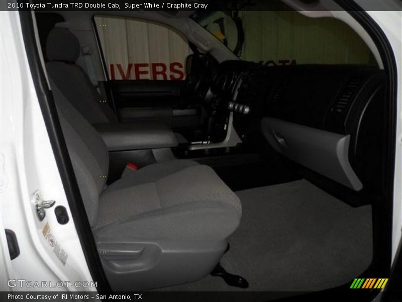 Super White / Graphite Gray 2010 Toyota Tundra TRD Double Cab
