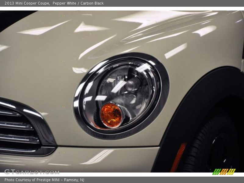 Pepper White / Carbon Black 2013 Mini Cooper Coupe