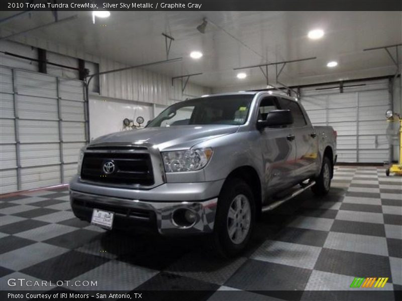 Silver Sky Metallic / Graphite Gray 2010 Toyota Tundra CrewMax