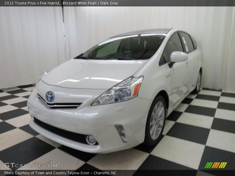 Blizzard White Pearl / Dark Gray 2013 Toyota Prius v Five Hybrid