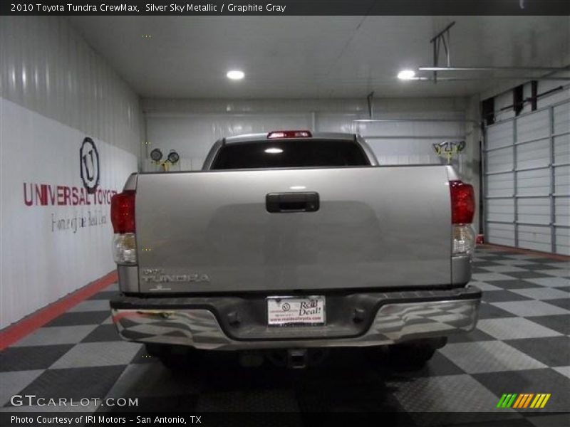 Silver Sky Metallic / Graphite Gray 2010 Toyota Tundra CrewMax