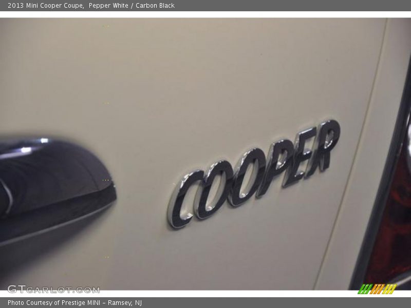 Pepper White / Carbon Black 2013 Mini Cooper Coupe